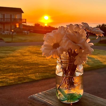 Hartman'S Briney Breezes Beach Resort 몬턱 외부 사진